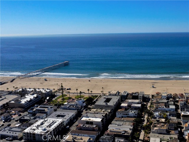 2411 Prospect Avenue, Hermosa Beach, California 90254, 2 Bedrooms Bedrooms, ,1 BathroomBathrooms,Residential,Sold,Prospect,SB21014634