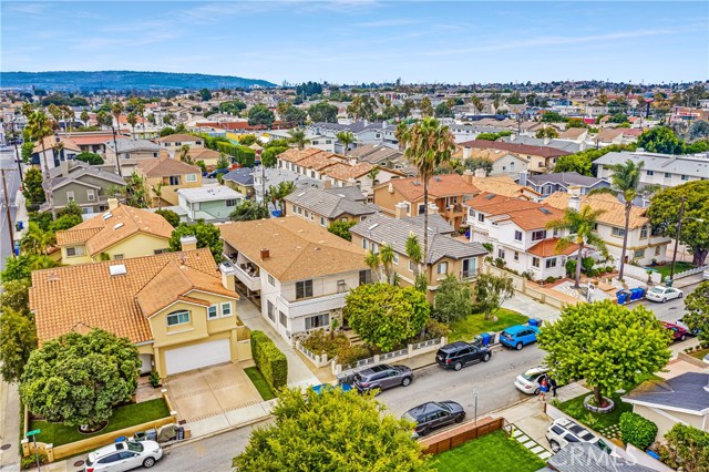 2230 Nelson Avenue, Redondo Beach, California 90278, 4 Bedrooms Bedrooms, ,3 BathroomsBathrooms,Residential,Sold,Nelson,PV20151884