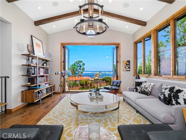 592 Via Almar, Palos Verdes Estates, California 90274, 4 Bedrooms Bedrooms, ,4 BathroomsBathrooms,Residential,Sold,Via Almar,SB21138248