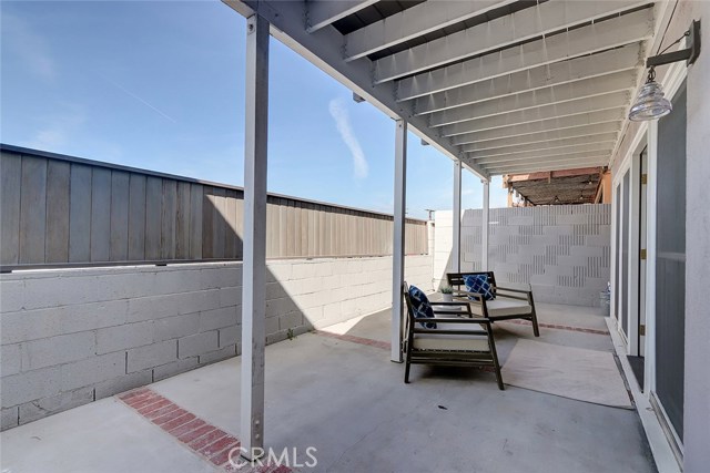 1617 Raymond Avenue, Hermosa Beach, California 90254, 3 Bedrooms Bedrooms, ,2 BathroomsBathrooms,Residential,Sold,Raymond,SB20048539