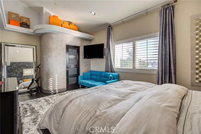 2803 190th Street, Redondo Beach, California 90278, 3 Bedrooms Bedrooms, ,3 BathroomsBathrooms,Residential,Sold,190th,SB20248119