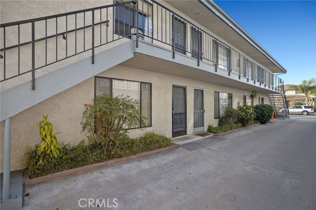  Income Home for Sale in Hawthorne, California