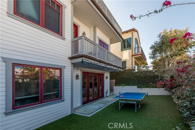 609 Ruby Street, Redondo Beach, California 90277, 5 Bedrooms Bedrooms, ,4 BathroomsBathrooms,Residential,Sold,Ruby,SB21053016