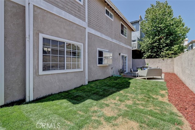 2009 FARRELL AVENUE, Redondo Beach, California 90278, 4 Bedrooms Bedrooms, ,3 BathroomsBathrooms,Residential,Sold,FARRELL AVENUE,SB21152494