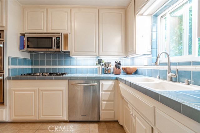 1505 Ford Avenue, Redondo Beach, California 90278, 4 Bedrooms Bedrooms, ,3 BathroomsBathrooms,Residential,Sold,Ford,SB20221423