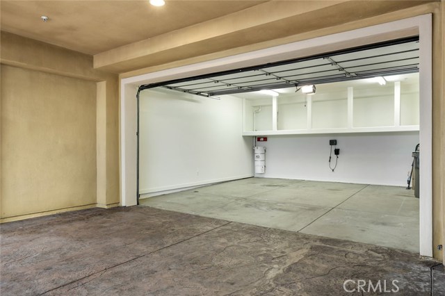 200 Avenue C, Redondo Beach, California 90277, 4 Bedrooms Bedrooms, ,2 BathroomsBathrooms,Residential,Sold,Avenue C,SB18107181