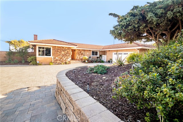 2330 Daladier Drive, Rancho Palos Verdes, California 90275, 5 Bedrooms Bedrooms, ,4 BathroomsBathrooms,Residential,Sold,Daladier,PV20039717