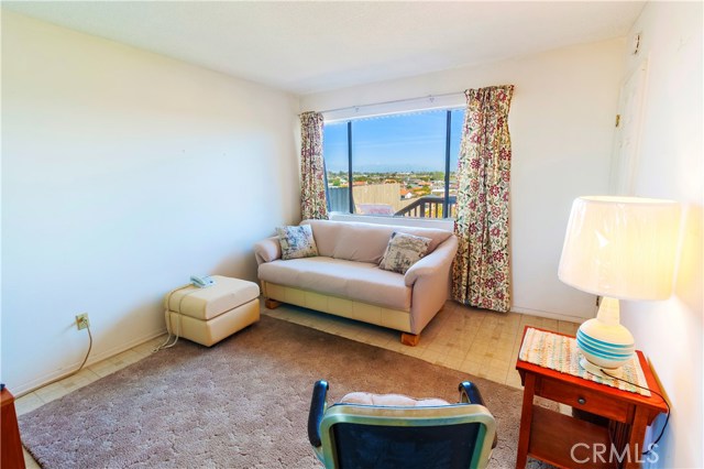 428 Prospect Avenue, Redondo Beach, California 90277, 4 Bedrooms Bedrooms, ,3 BathroomsBathrooms,Residential,Sold,Prospect,SB17070260