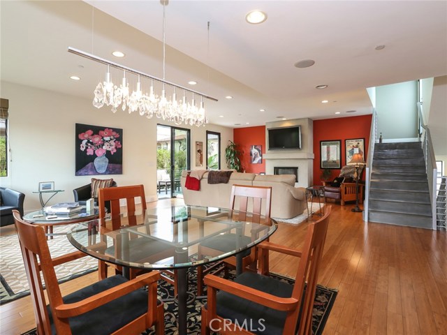 812 Juanita Avenue, Redondo Beach, California 90277, 5 Bedrooms Bedrooms, ,4 BathroomsBathrooms,Residential,Sold,Juanita,SB17114453