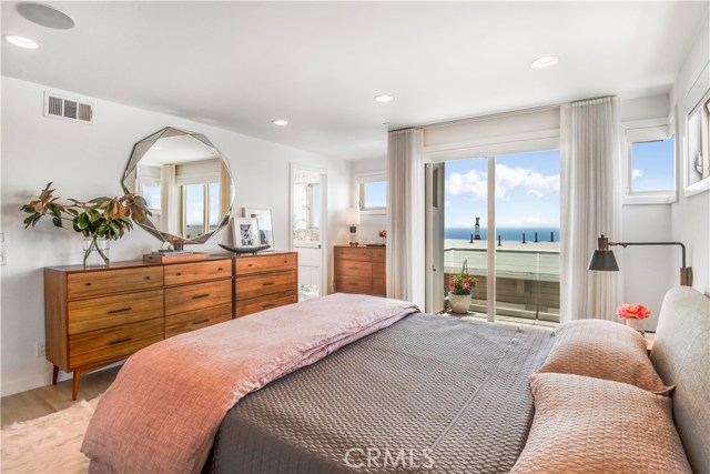 4109 Crest Drive, Manhattan Beach, California 90266, 3 Bedrooms Bedrooms, ,4 BathroomsBathrooms,Residential,Sold,Crest,SB20133753
