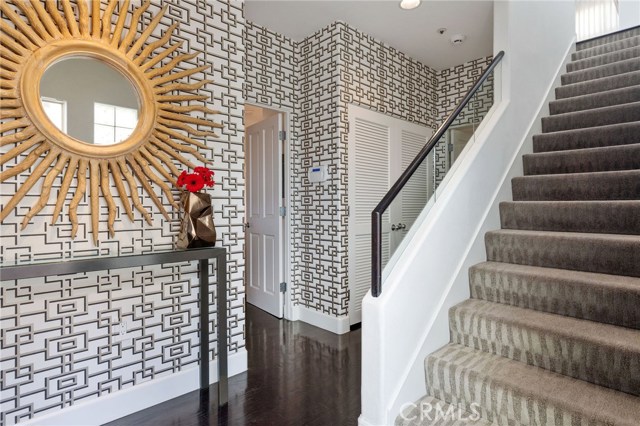 720 Manhattan Beach Boulevard, Manhattan Beach, California 90266, 2 Bedrooms Bedrooms, ,2 BathroomsBathrooms,Residential,Sold,Manhattan Beach,SB20242786