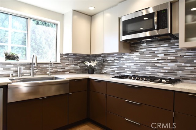 2311 Mathews Avenue, Redondo Beach, California 90278, 3 Bedrooms Bedrooms, ,2 BathroomsBathrooms,Residential,Sold,Mathews,PV21050726