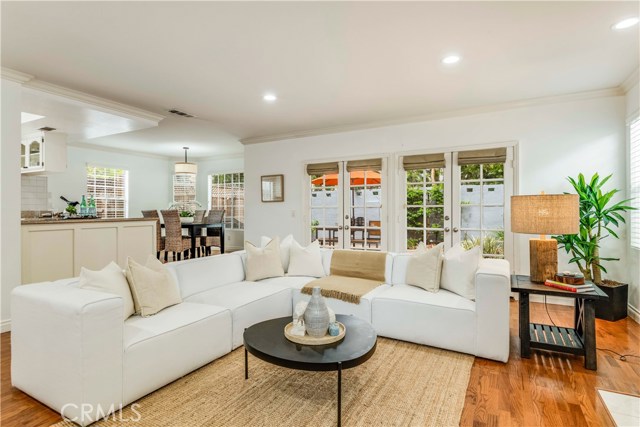 1413 Oak, Manhattan Beach, California 90266, 4 Bedrooms Bedrooms, ,2 BathroomsBathrooms,Residential,Sold,Oak,SB19132316