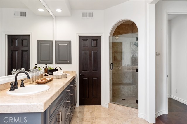 2322 Laurel Bluff Drive, Manhattan Beach, California 90266, 4 Bedrooms Bedrooms, ,3 BathroomsBathrooms,Residential,Sold,Laurel Bluff,SB21167191