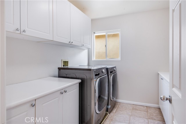511 Maria Avenue, Redondo Beach, California 90277, 3 Bedrooms Bedrooms, ,2 BathroomsBathrooms,Residential,Sold,Maria,SB21161017