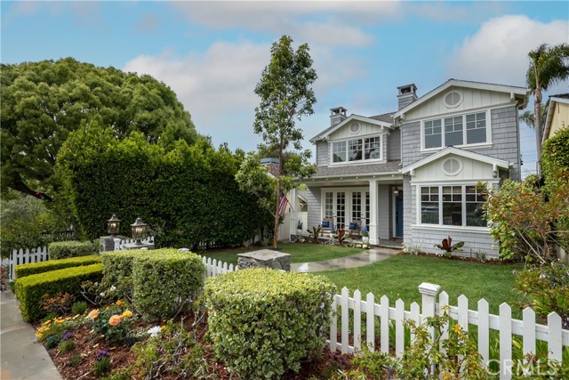 653 36th Street, Manhattan Beach, California 90266, 5 Bedrooms Bedrooms, ,5 BathroomsBathrooms,Residential,Sold,36th,SB21097306