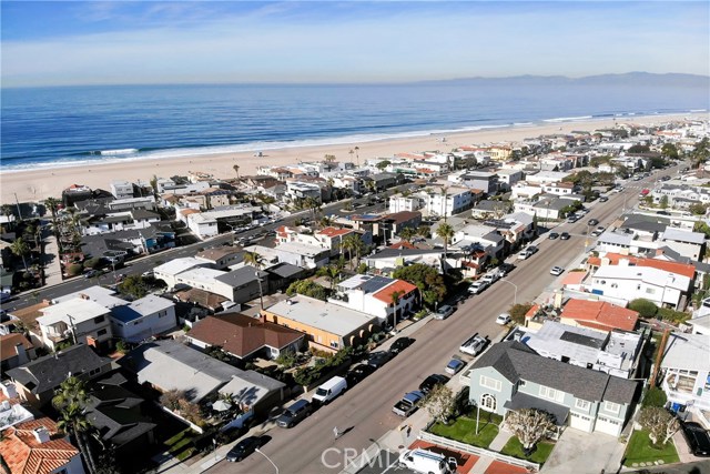 Subject property is located within two blocks of the sand, water, surf, the Bottle Inn, Martha's and The Green store.  Park you car and enjoy the beach lifestyle.