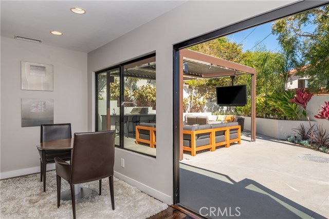 2904 Hermosa View Drive, Hermosa Beach, California 90254, 4 Bedrooms Bedrooms, ,3 BathroomsBathrooms,Residential,Sold,Hermosa View,SB20153265