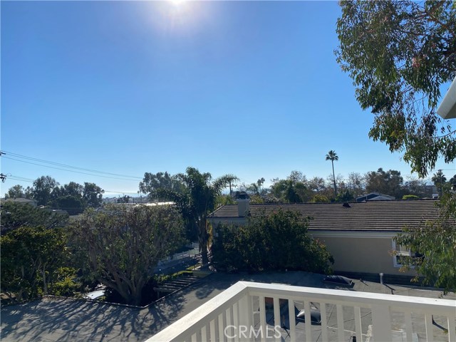 633 11th Street, Manhattan Beach, California 90266, 5 Bedrooms Bedrooms, ,5 BathroomsBathrooms,Residential,Sold,11th Street,SB20213636