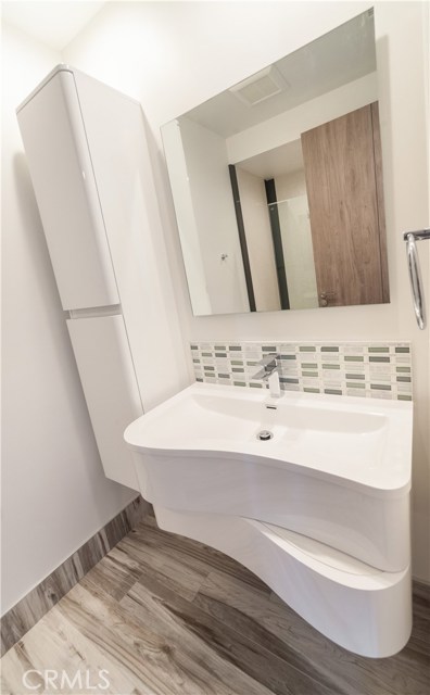 2713 Carnegie Lane, Redondo Beach, California 90278, 4 Bedrooms Bedrooms, ,4 BathroomsBathrooms,Residential,Sold,Carnegie,SB19244755