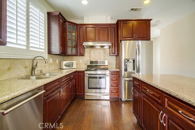 611 Pacific Coast, Redondo Beach, California 90277, 5 Bedrooms Bedrooms, ,4 BathroomsBathrooms,Residential,Sold,Pacific Coast,OC17213002