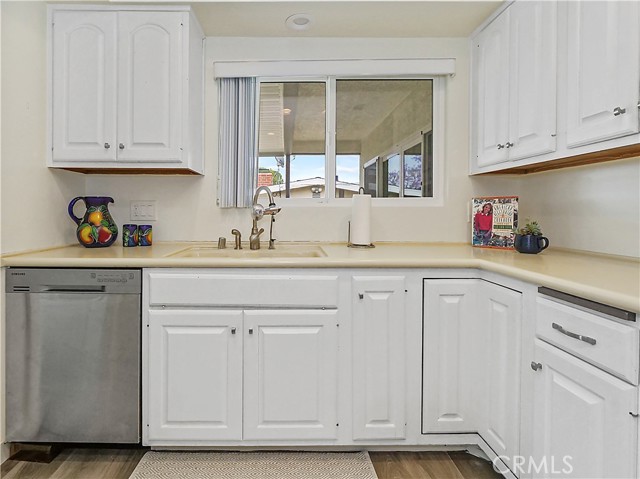 Lots of Counter Space