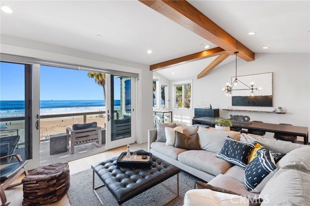 4112 The Strand, Manhattan Beach, California 90266, 4 Bedrooms Bedrooms, ,4 BathroomsBathrooms,Residential,Sold,The Strand,EV21093291