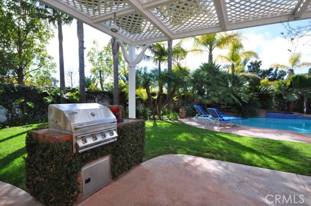 Built-in BBQ Area