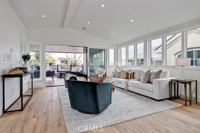 436 27th Street, Manhattan Beach, California 90266, 4 Bedrooms Bedrooms, ,4 BathroomsBathrooms,Residential,Sold,27th,SB19108994