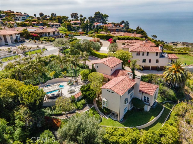 944 Via Rincon, Palos Verdes Estates, California 90274, 4 Bedrooms Bedrooms, ,3 BathroomsBathrooms,Residential,Sold,Via Rincon,PV21103588