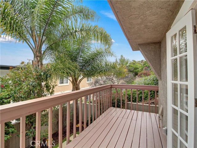1920 Voorhees Avenue, Redondo Beach, California 90278, 3 Bedrooms Bedrooms, ,3 BathroomsBathrooms,Residential,Sold,Voorhees,SB20104389