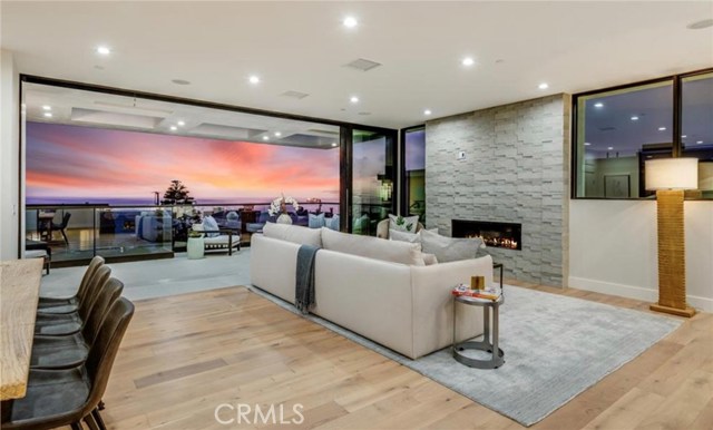 3203 Vista Drive, Manhattan Beach, California 90266, 5 Bedrooms Bedrooms, ,3 BathroomsBathrooms,Residential,Sold,Vista,SB19285710