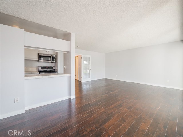 904 Camino Real, Redondo Beach, California 90277, 2 Bedrooms Bedrooms, ,2 BathroomsBathrooms,Residential,Sold,Camino Real,SB20150220