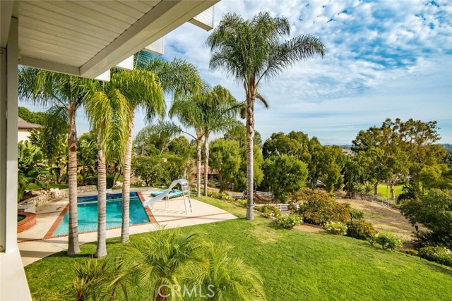 4600 Rollando Drive, Rolling Hills Estates, California 90274, 5 Bedrooms Bedrooms, ,4 BathroomsBathrooms,Residential,Sold,Rollando,PV19270515