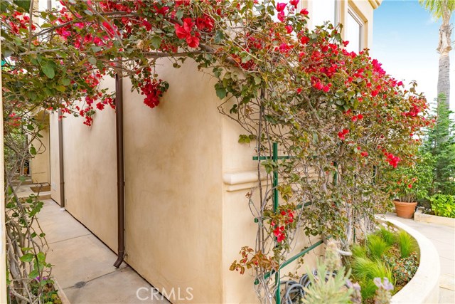 922 2nd, Hermosa Beach, California 90254, 4 Bedrooms Bedrooms, ,5 BathroomsBathrooms,Residential,Sold,2nd,SB19107146