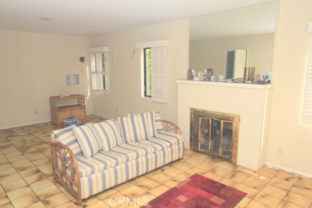 714 Dianthus Street, Manhattan Beach, California 90266, 3 Bedrooms Bedrooms, ,2 BathroomsBathrooms,Residential,Sold,Dianthus,SB17065930