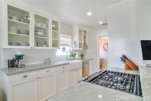 2402 Alvord Lane, Redondo Beach, California 90278, 3 Bedrooms Bedrooms, ,1 BathroomBathrooms,Residential,Sold,Alvord,SB18279606