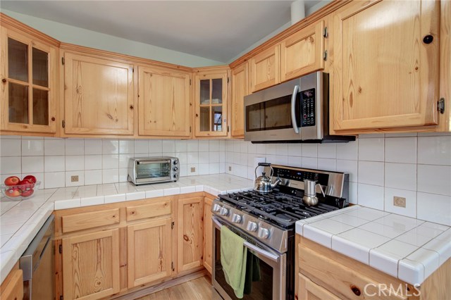 2511 Spreckels Lane, Redondo Beach, California 90278, 3 Bedrooms Bedrooms, ,2 BathroomsBathrooms,Residential,Sold,Spreckels,SB19085643