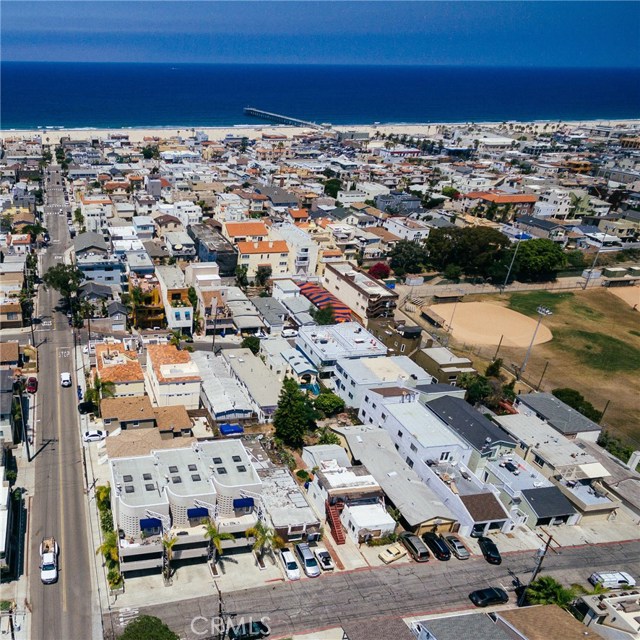 805 Bard Street, Hermosa Beach, California 90254, 2 Bedrooms Bedrooms, ,1 BathroomBathrooms,Residential,Sold,Bard,SB17152128