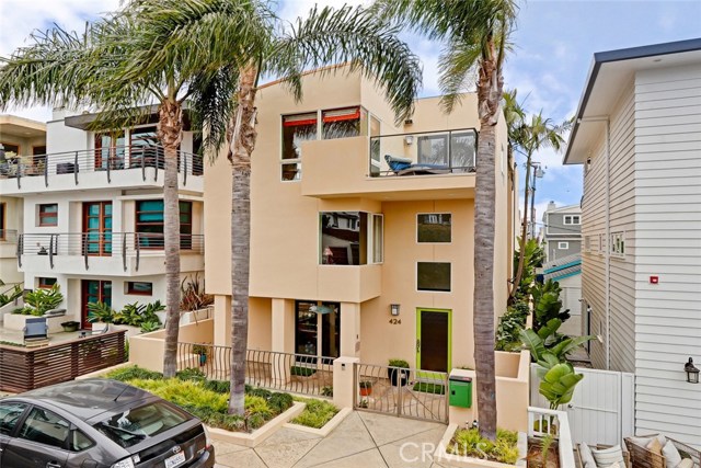 424 33rd Street, Manhattan Beach, California 90266, 5 Bedrooms Bedrooms, ,4 BathroomsBathrooms,Residential,Sold,33rd,SB18097357