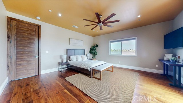 Spacious Second Master Bedroom Upstairs