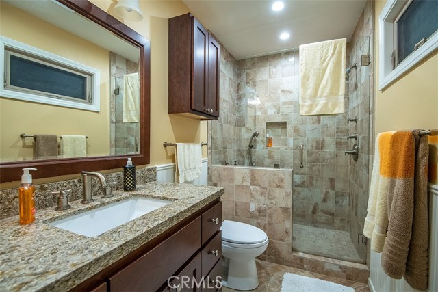 401 17th Street, Manhattan Beach, California 90266, 4 Bedrooms Bedrooms, ,4 BathroomsBathrooms,Residential,Sold,17th,SB19105003