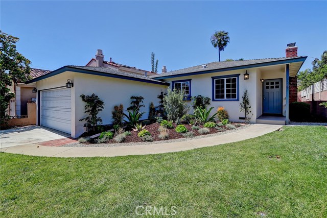 1757 5th Street, Manhattan Beach, California 90266, 3 Bedrooms Bedrooms, ,2 BathroomsBathrooms,Residential,Sold,5th,SB18132980