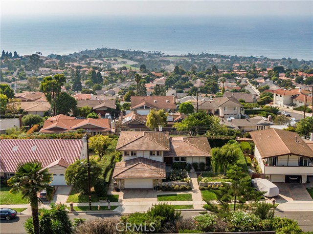 28003 Hazelridge Drive, Rancho Palos Verdes, California 90275, 4 Bedrooms Bedrooms, ,1 BathroomBathrooms,Residential,Sold,Hazelridge,PV20214805