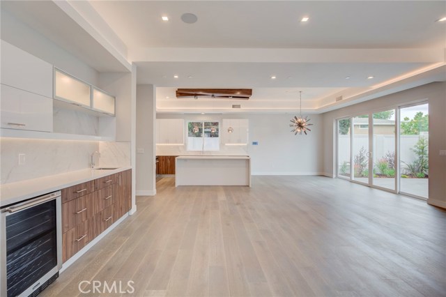 2104 Voorhees Avenue, Redondo Beach, California 90278, 4 Bedrooms Bedrooms, ,3 BathroomsBathrooms,Residential,Sold,Voorhees,PV19109969
