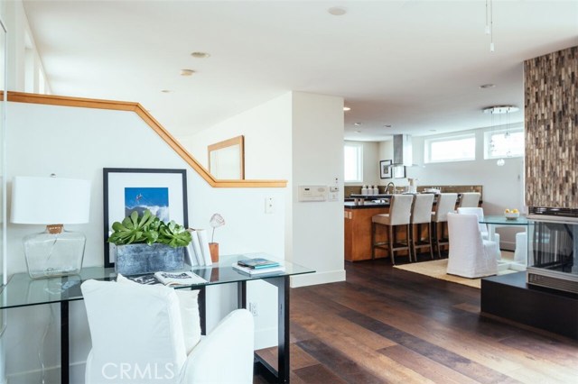 229 24th Street, Hermosa Beach, California 90254, 4 Bedrooms Bedrooms, ,3 BathroomsBathrooms,Residential,Sold,24th,DW17092631