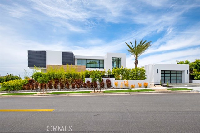 Photo of 2401 Alta Vista Drive, Newport Beach, CA 92660