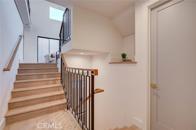 602 Irena Avenue, Redondo Beach, California 90277, 4 Bedrooms Bedrooms, ,4 BathroomsBathrooms,Residential,Sold,Irena,PV19131744