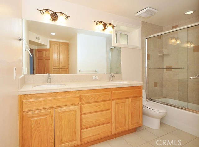 521 Irena Avenue, Redondo Beach, California 90277, 5 Bedrooms Bedrooms, ,3 BathroomsBathrooms,Residential,Sold,Irena,SB19053298