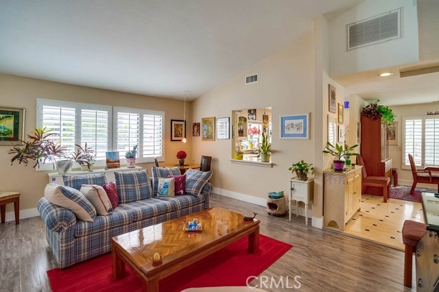 710 Beryl Street, Redondo Beach, California 90277, 3 Bedrooms Bedrooms, ,3 BathroomsBathrooms,Residential,Sold,Beryl,SB20099707